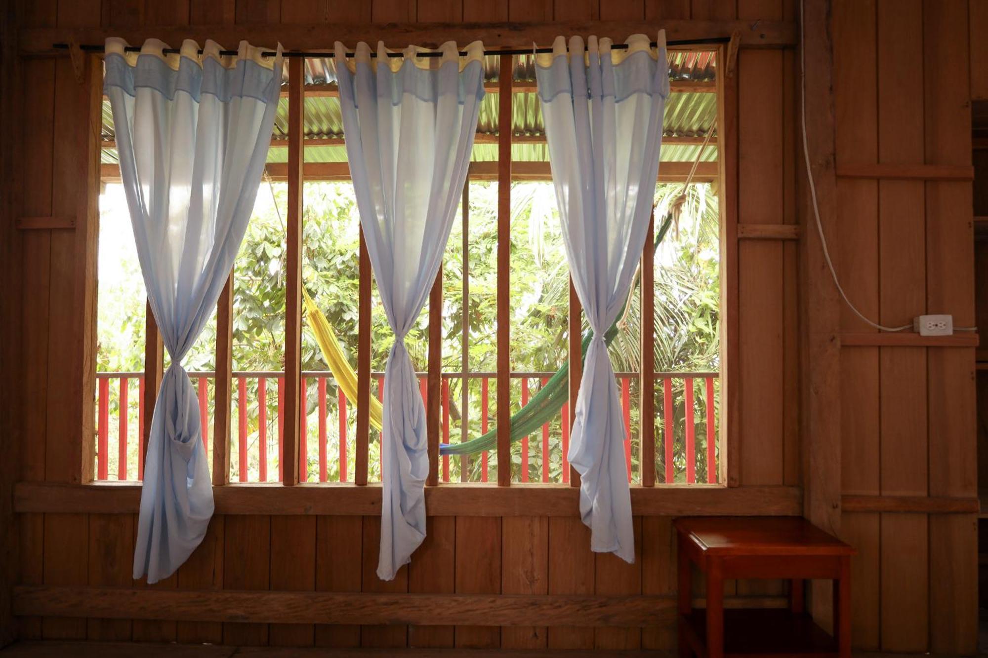 La Ceiba, Amazonas Hotel Летисия Екстериор снимка