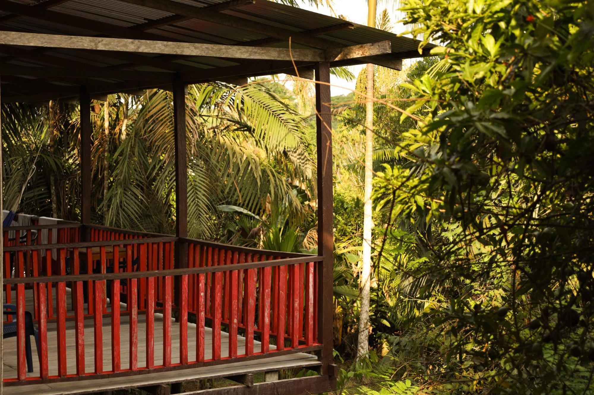 La Ceiba, Amazonas Hotel Летисия Екстериор снимка