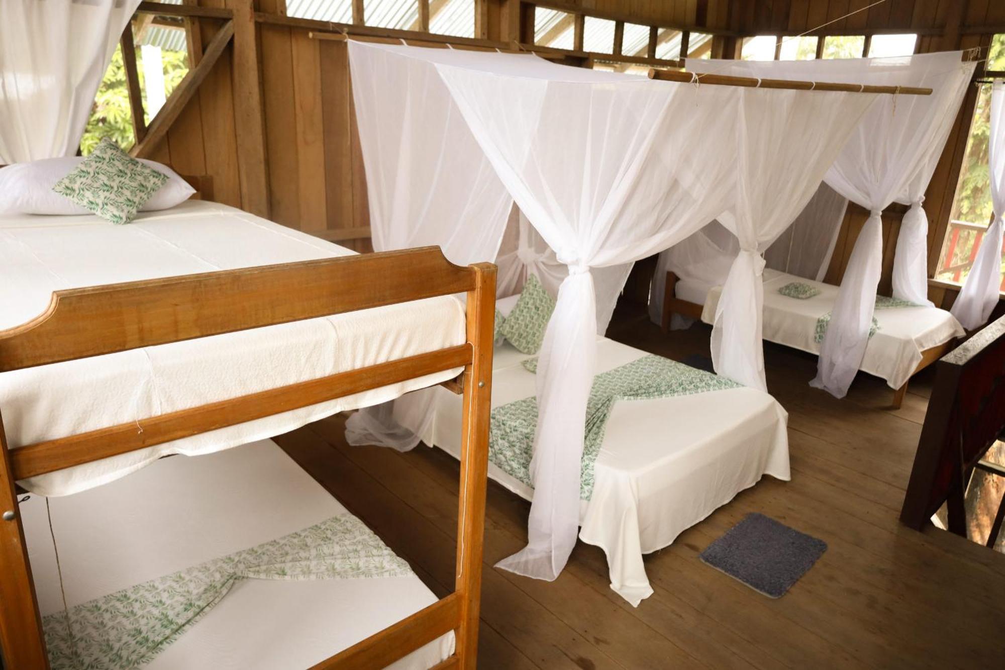 La Ceiba, Amazonas Hotel Летисия Екстериор снимка